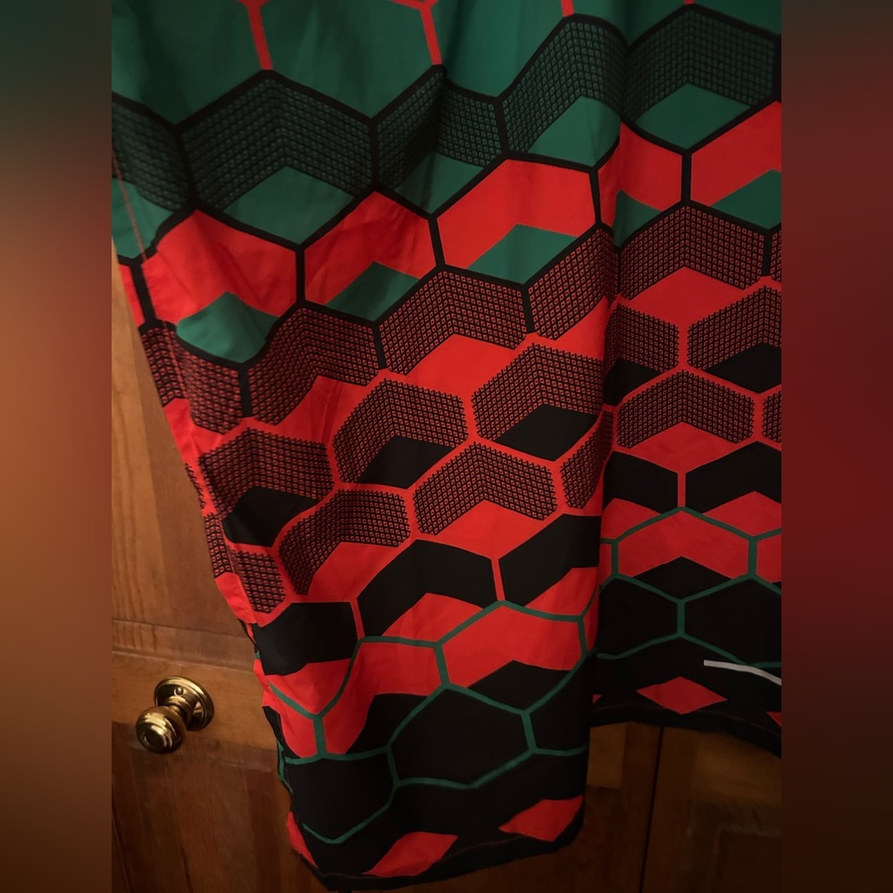 Nike Unisex Sporty Athleisure Oversized Kenya Sz S/M Red Green Black Red Poncho - Picture 10 of 16